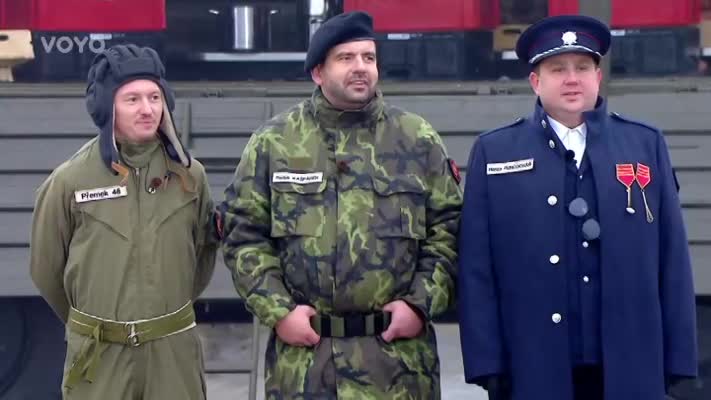 Jaké podmínky musel štáb MasterChefa splnit, aby se mohlo vařit pro armádu? Řešil to i ministr