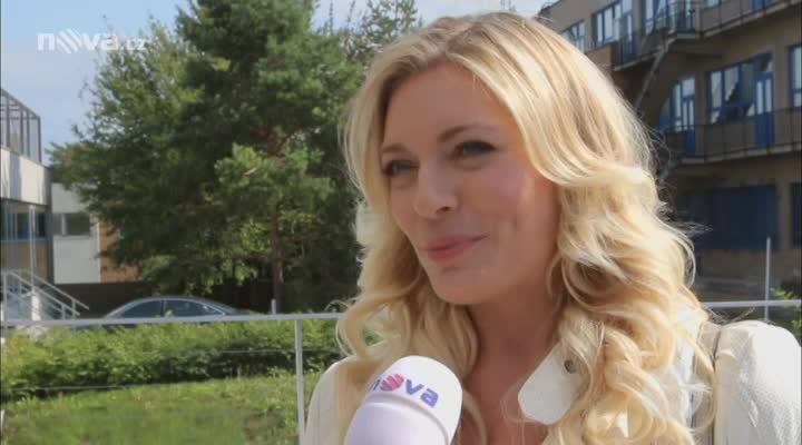 Volejte Novu: Lucie Borhyová o porodu