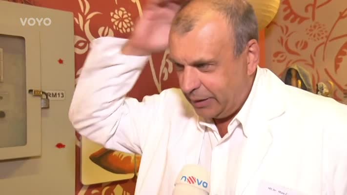 Pořádné překvapení pro fanynku: Petr Rychlý vyrazil na její svatbu a zazpíval!