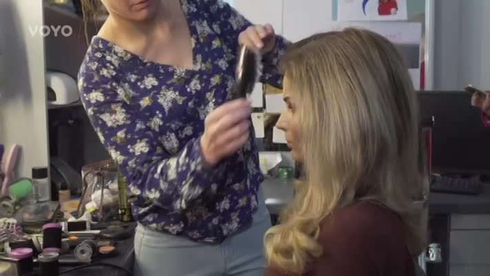 HVĚZDY NOVY: Poznejte krásnou sestru moderátora Kašáka! Co přináší divákům ona?