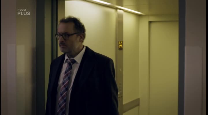 EXKLUZIVNĚ Z NOVÉHO DÍLU: Co čeká Šárku Vaculíkovou z Ulice? Svede ženatého podnikatele a chce s ním mít dítě!