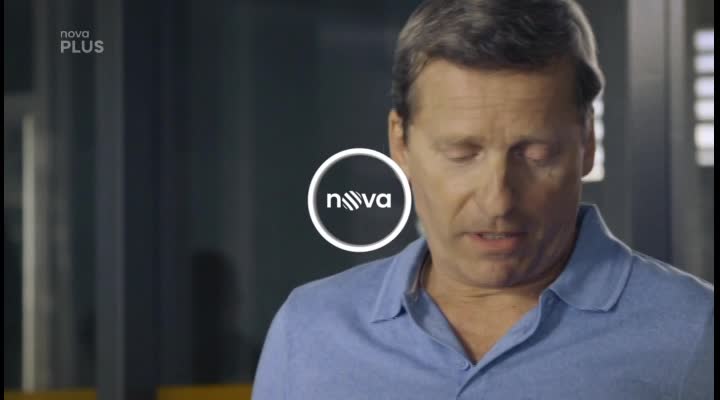 VIDEO: Našli mrtvého stavebního podnikatele v kufru jeho limuzíny! Byla to vražda nebo poprava?
