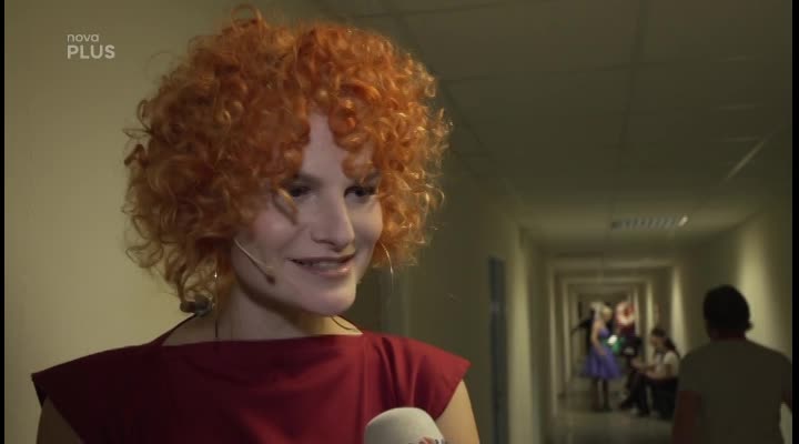NÁVRAT HVĚZDY: V 8. díle Tvojí tváře vás pobaví herečka se zlatou kadeří! Kdo usedne na čtvrtou porotcovskou židli?