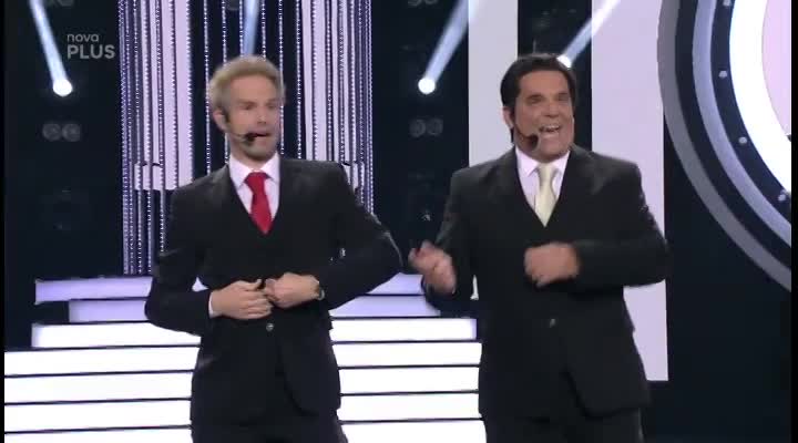 NABÍDKA, KTERÁ SE NEODMÍTÁ: Proč Maxián a Etzler doporučili reportérce, aby se dva roky neholila? To vás dostane!