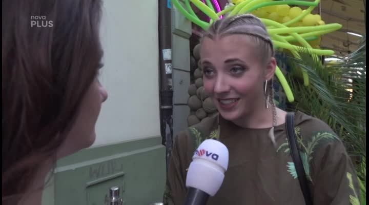 VIDEO: Anička Slováčková prozradila, kam chodí na party! Co nesmí chybět v její kabelce? Budete se divit!