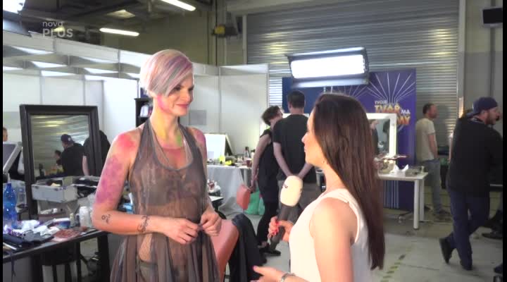 Zamilovaná Iva Pazderková na koncertu Tvojí tváře: Miluji to! Z čeho je v oblacích?