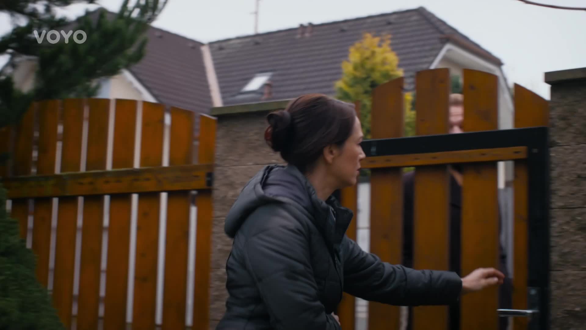 Crha měl jít za mříže! Čím Petru vydírá, aby mlčela?