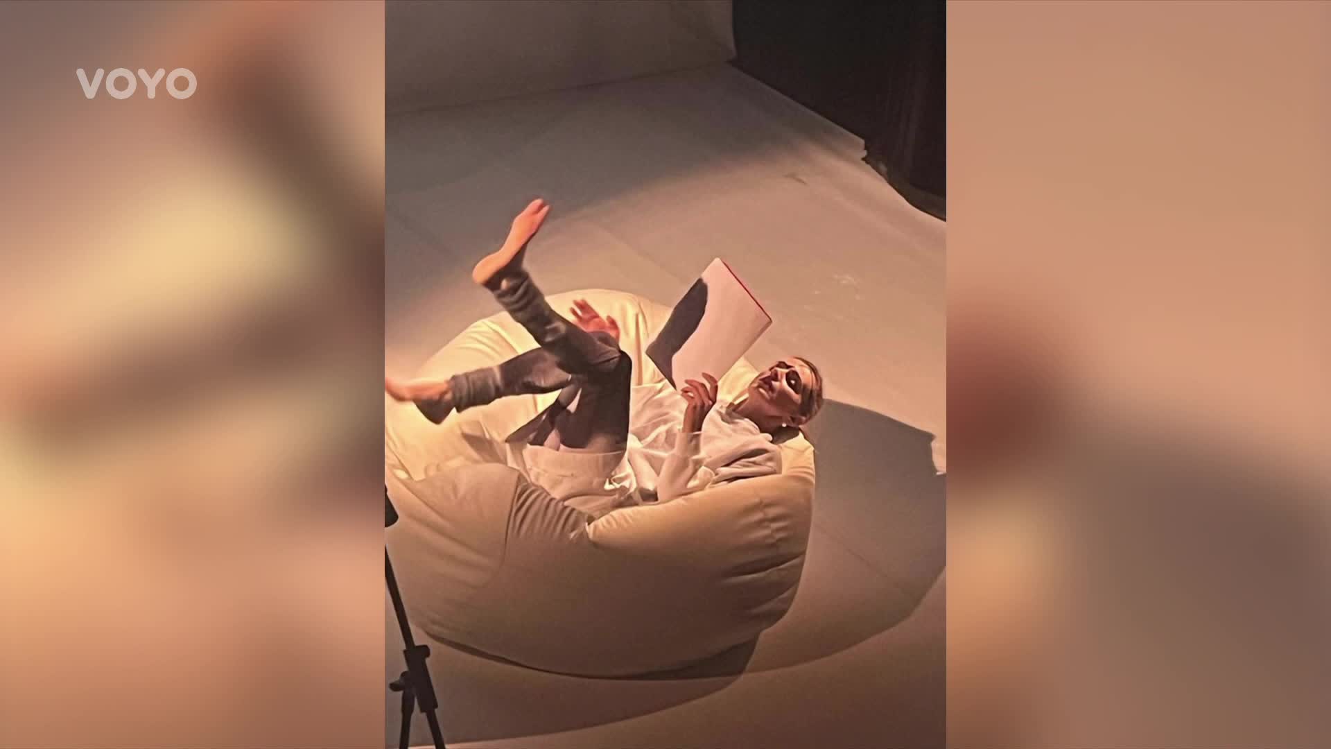 One woman show Ivany Jirešové: Co dělá hodinu sama na jevišti?