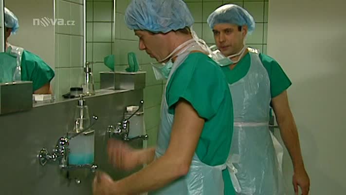 Ordinace 1: Mázl a Hruška se pohádají