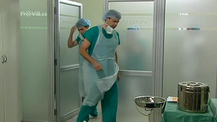 Ordinace 1: Adam Suk pokazil operaci