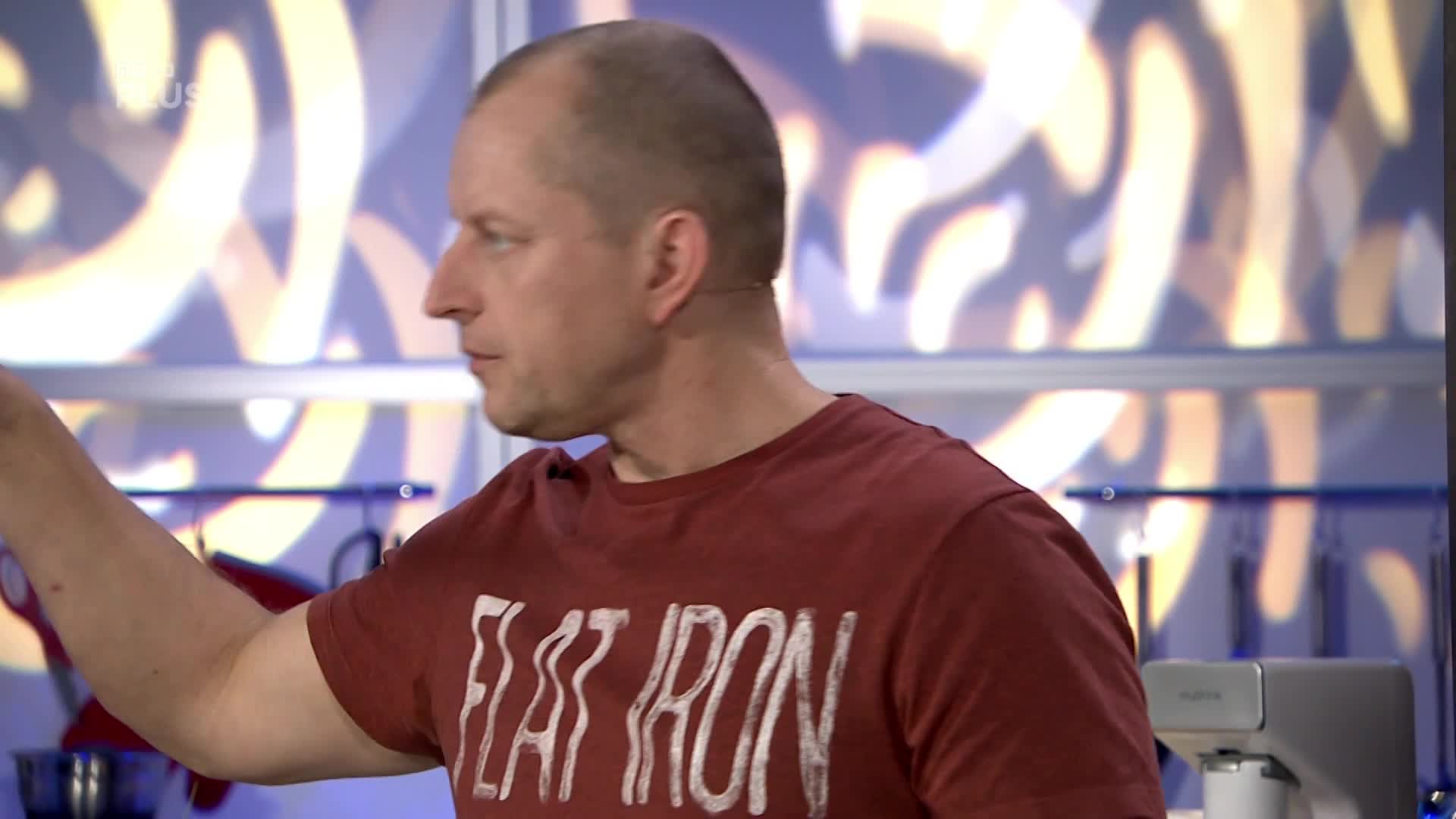 Jarní zeleninový salát s dresinkem z medvědího česneku - 02. 04. 2020