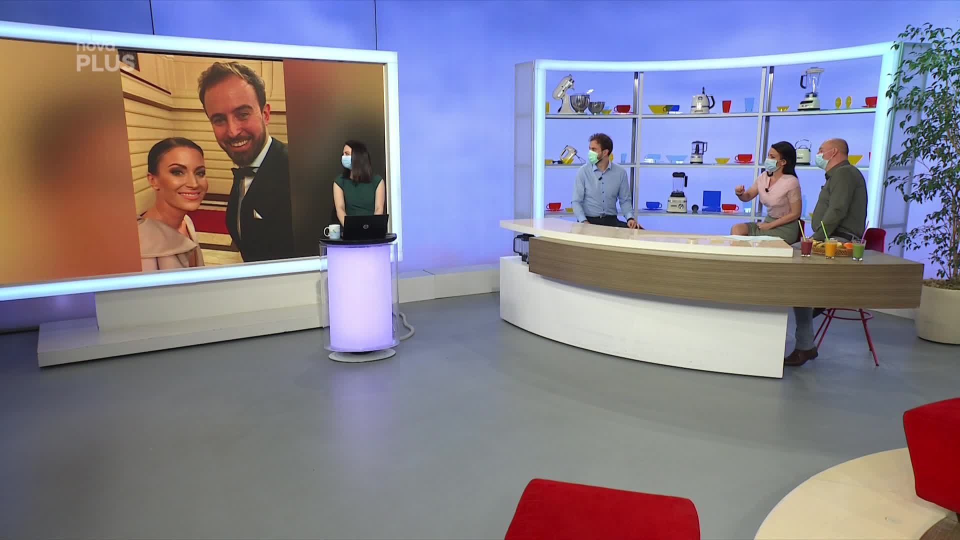 Bonusové reportáže 2020 Snídaně - co dělají herci v době koronaviru B087942