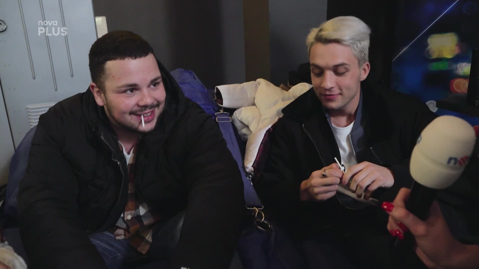 SuperStar EXTRA: Lekce trapného svádění! Kdo se snaží sbalit missku Karin a jak je úspěšný?