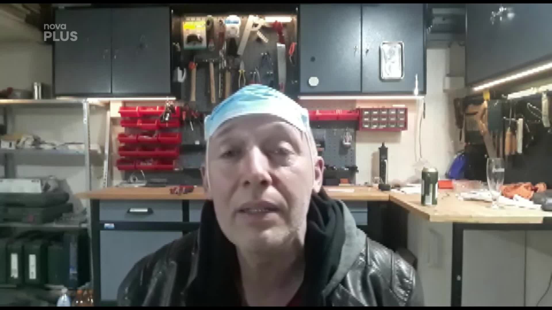 Jak vypadat dobře i s rouškou? Robert Jašków vám ukáže, jak na to!