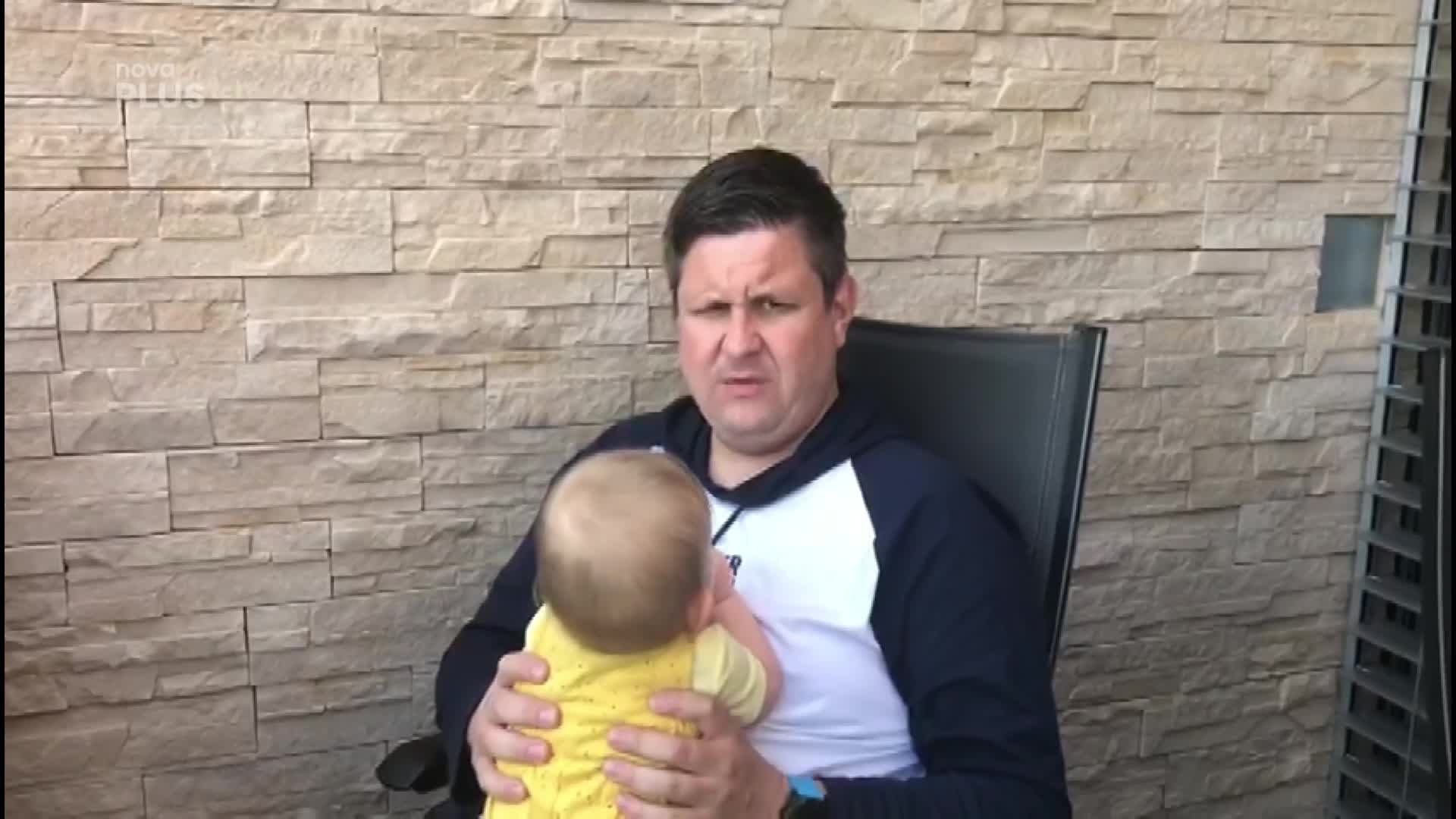 Roztomilé video z karantény: Michal Novotný ukázal svou malou dcerku!