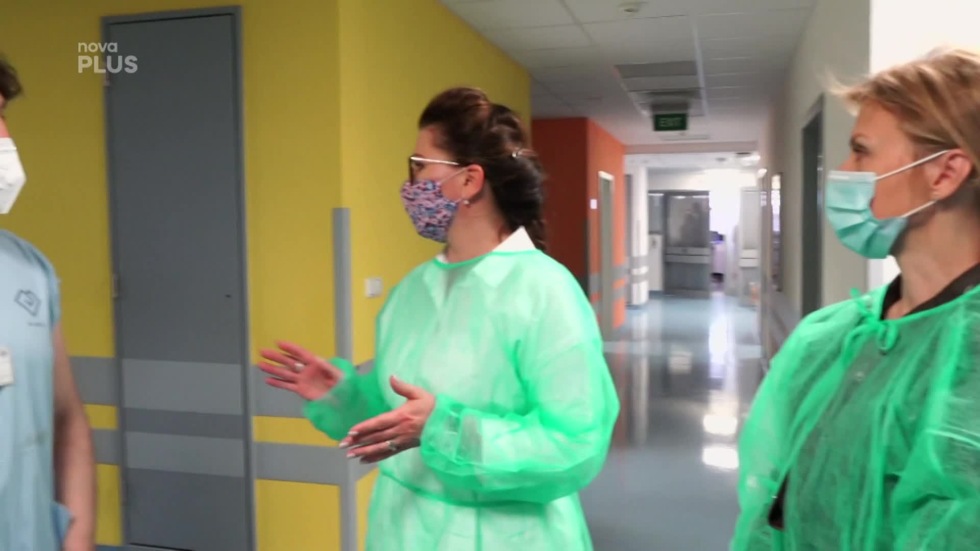 To se povedlo! Dana Morávková předala nemocnici plicní ventilátor z Ordinace