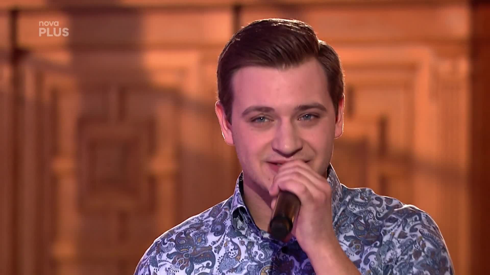 Na tohle nikdy nezapomene! Kterou soutěžící objal Kanye West?