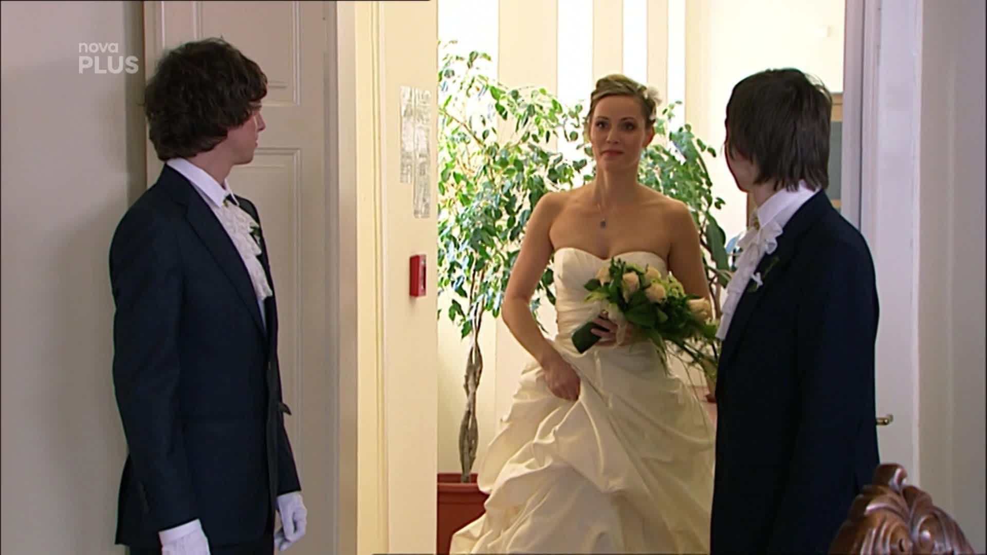 Svatba na katapultu nebo v trenkách: Která vám za 15 let přišla nejlepší?