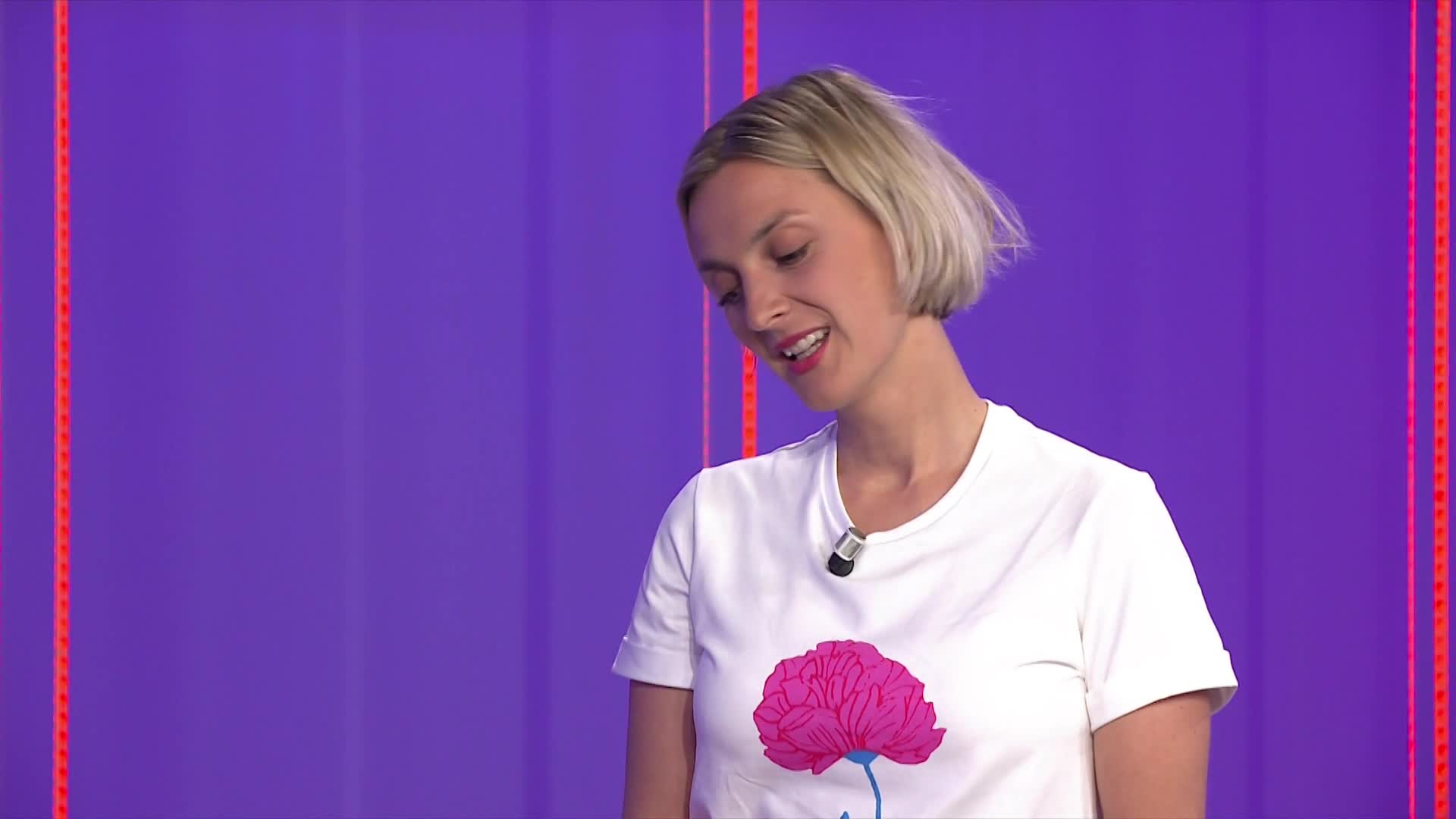 Bára Poláková a její nová píseň o filtrech do roušky! Už jste ji slyšeli?