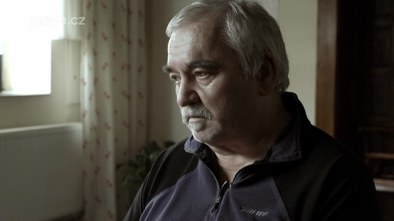 Drsná zpověď šéfa ubodaného barmana: Proč musí brát 21 prášků denně?