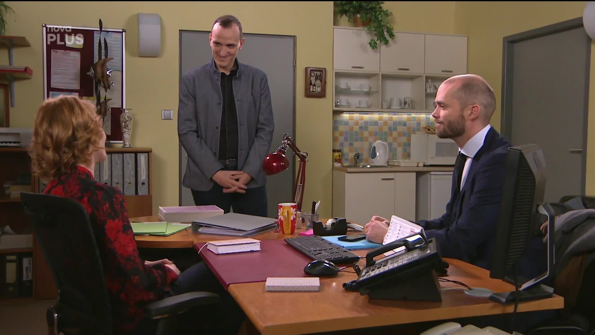 Áje rychle sklapne. Jakou špatnou zprávu se dozví?