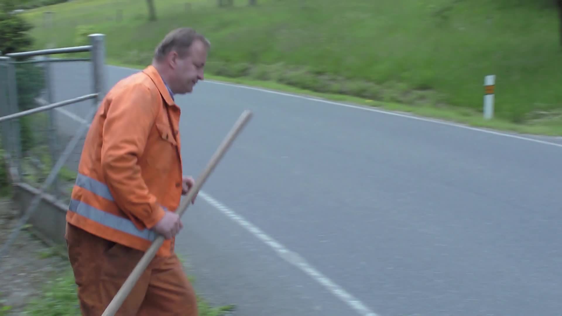 Kapitánka Vinická odkrývá další případ! Kdo pohodil mrtvolu na korbu auta?