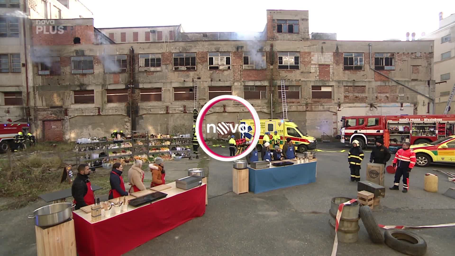 Zavolejte sanitku, poteče krev! Přinese červená barva štěstí, nebo smůlu?