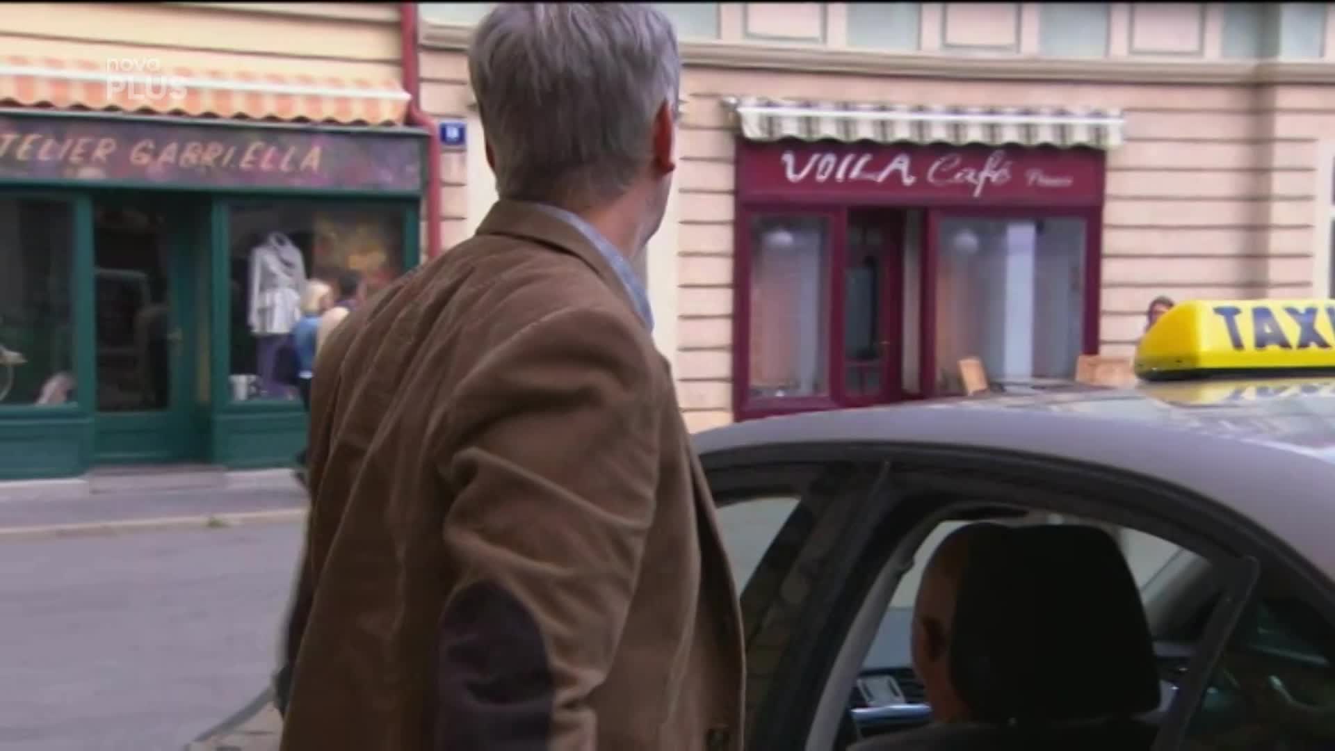 Zdenka se loučí a odjíždí. Co to udělá s Magdou?