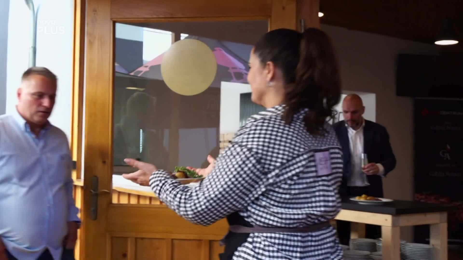 Mahulena Bočanová se na grilovačce rozpovídala: Jak zamíchá kartami v Ordinaci?