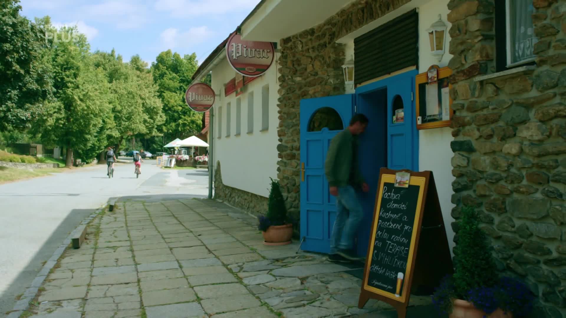Bývalému vězni se ztratila manželka! Kde a proč se skrývá?