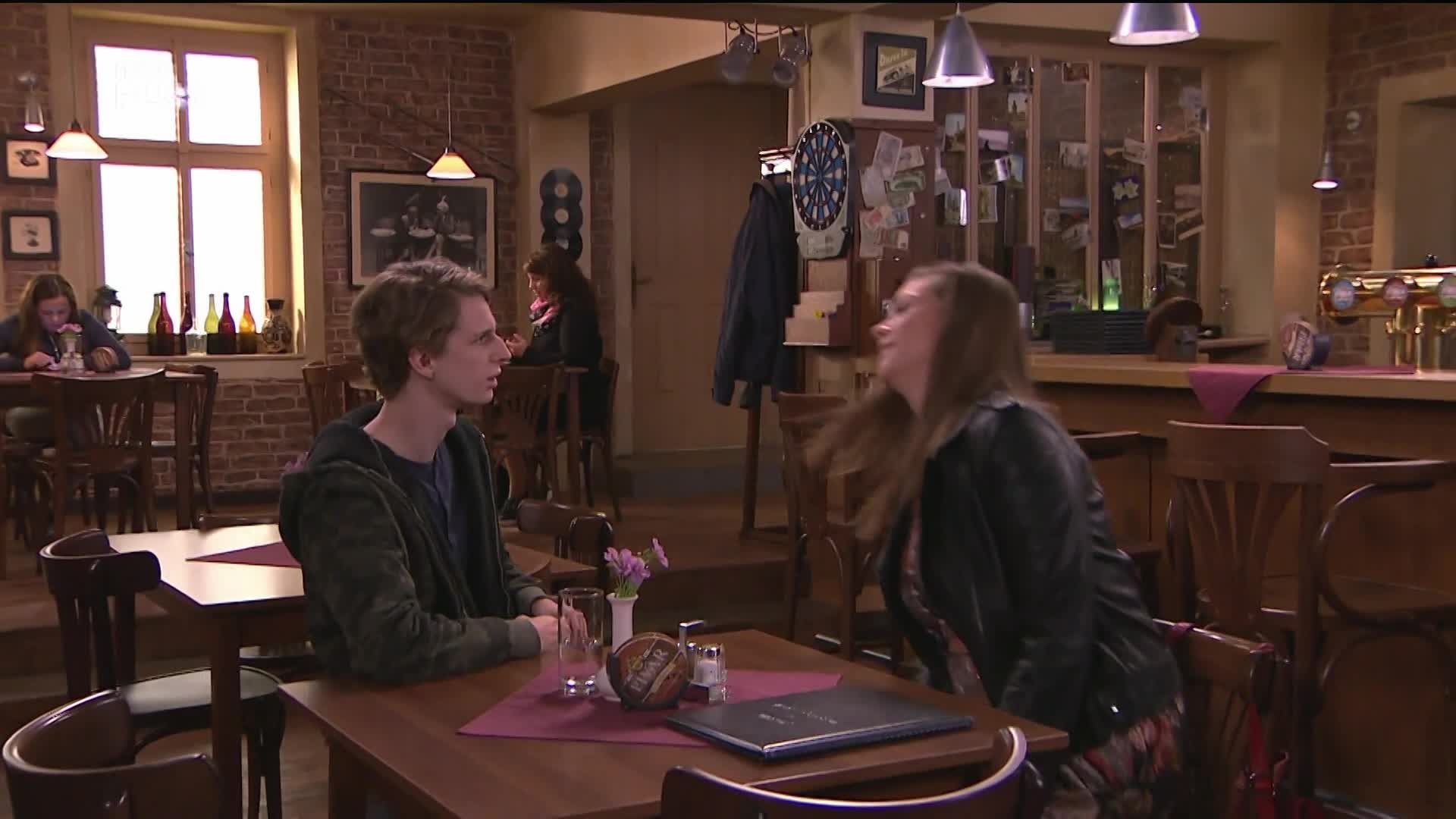 Tohle zamilovaného Dana prozradí. Jak bojuje o Alici?