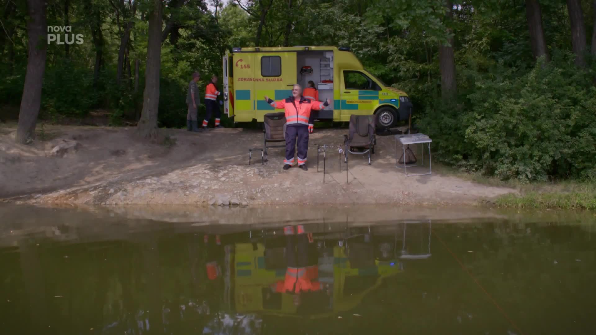 Bobo všem pro smích. Jeho první den na záchrance dopadne katastrofálně!