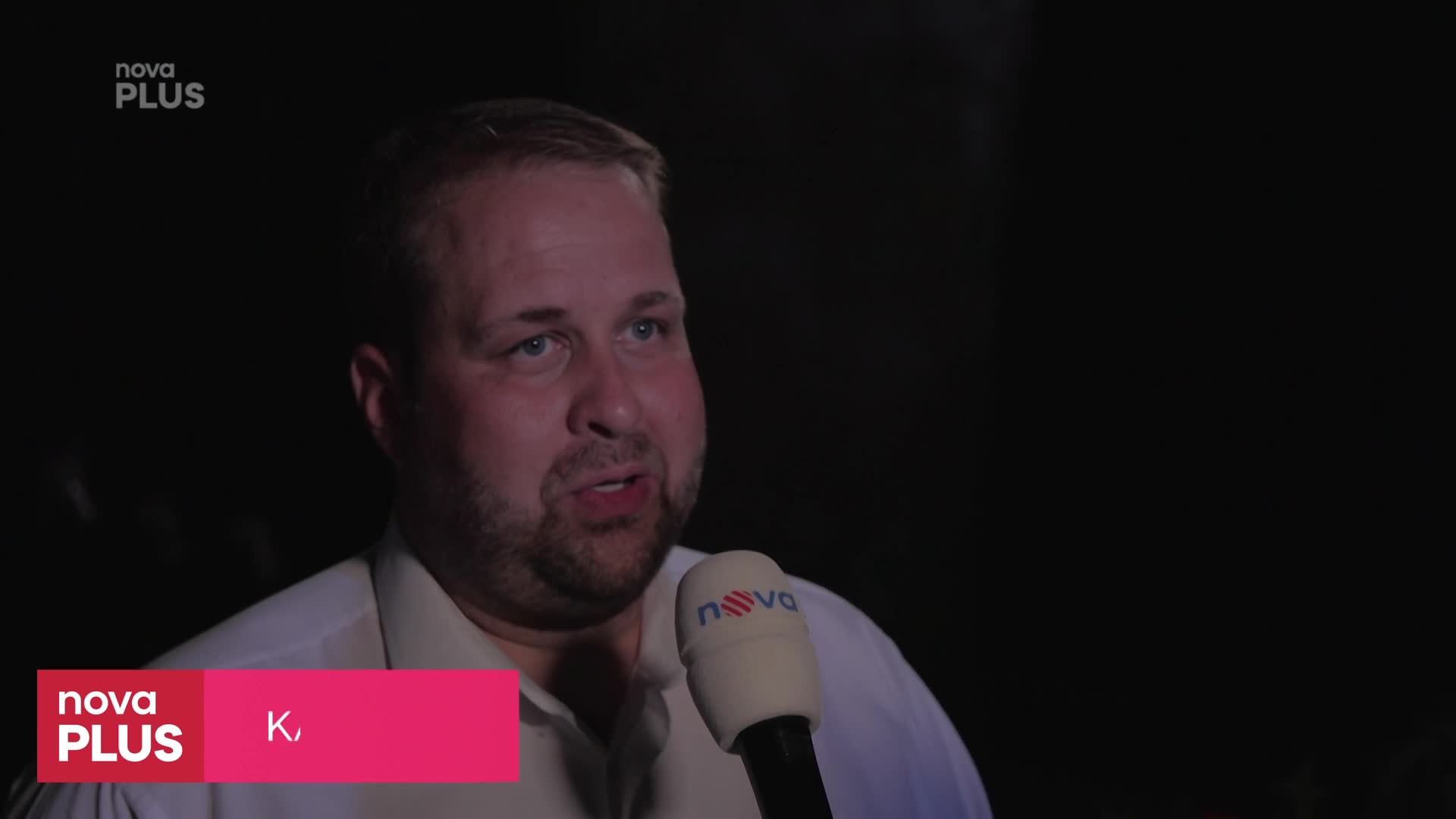 Vydrží jim vztah déle než půl roku? Přátelé a rodina mají jasno!