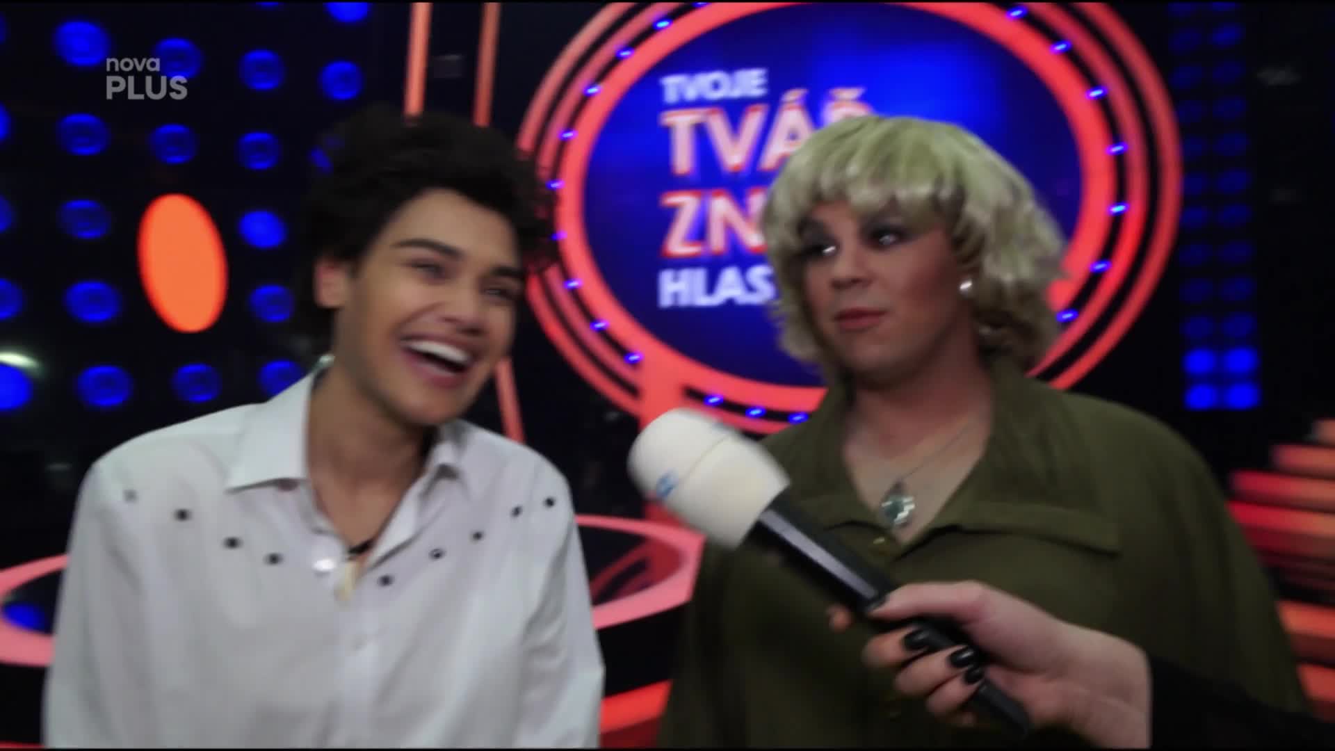 Poslední video ze zákulisí Tvojí tváře: Soutěžící posílali dojemné i vtipné vzkazy!