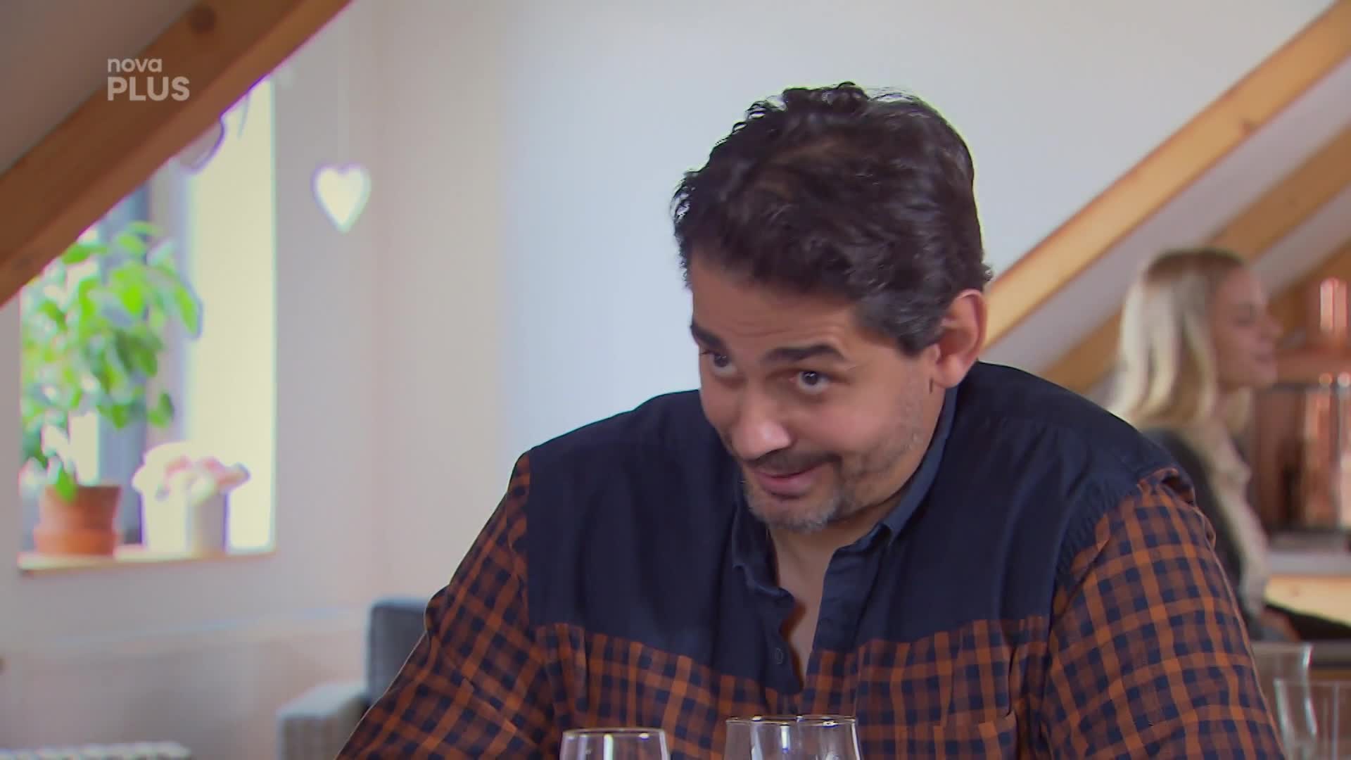 Podpásovka pro Pečenku: Co mu provede Diana za Janinými zády?