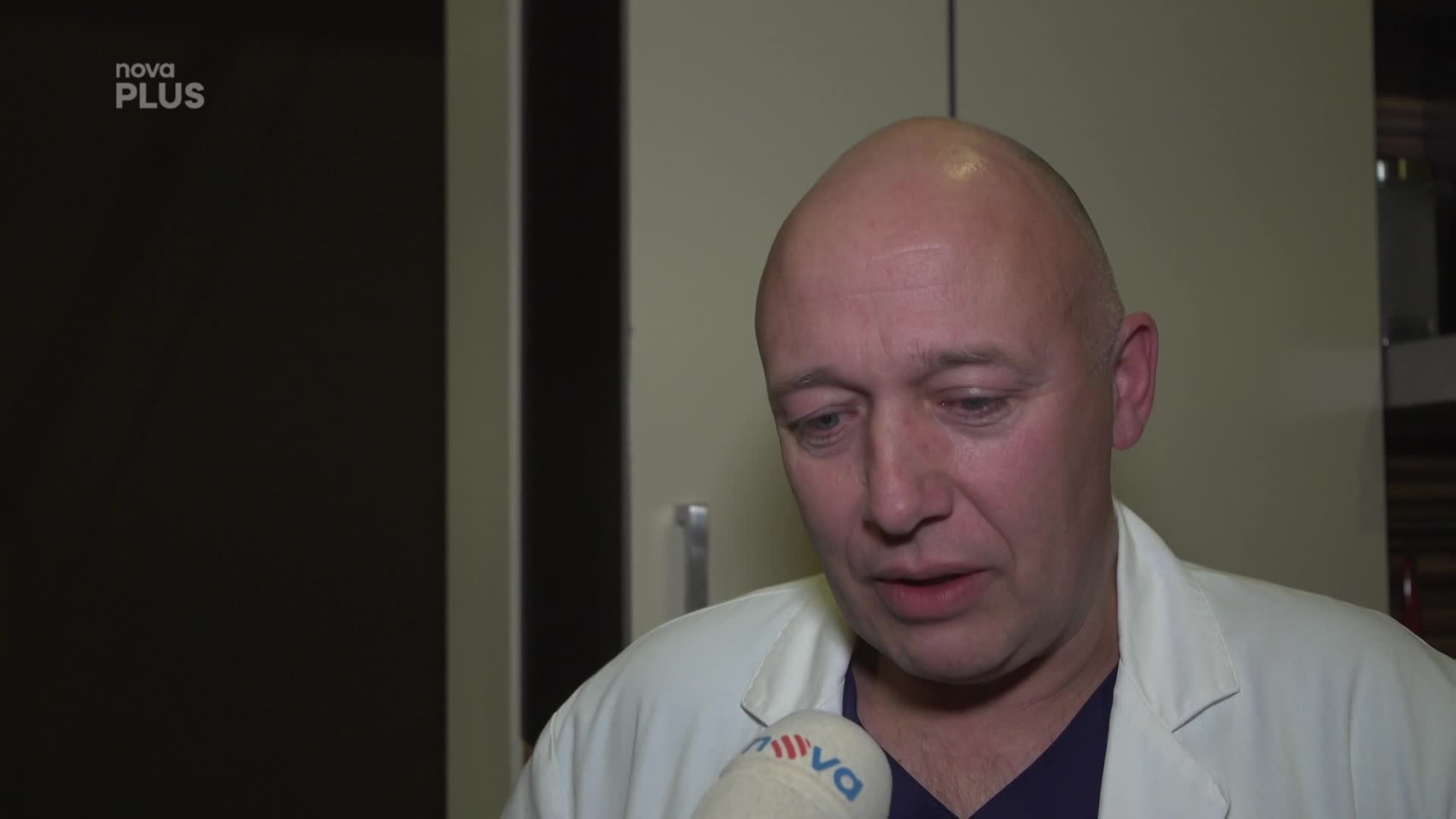 Roberta Jaškówa znáte jako drsného doktora Máru. Jeho příběh z dětství vás ale dojme!