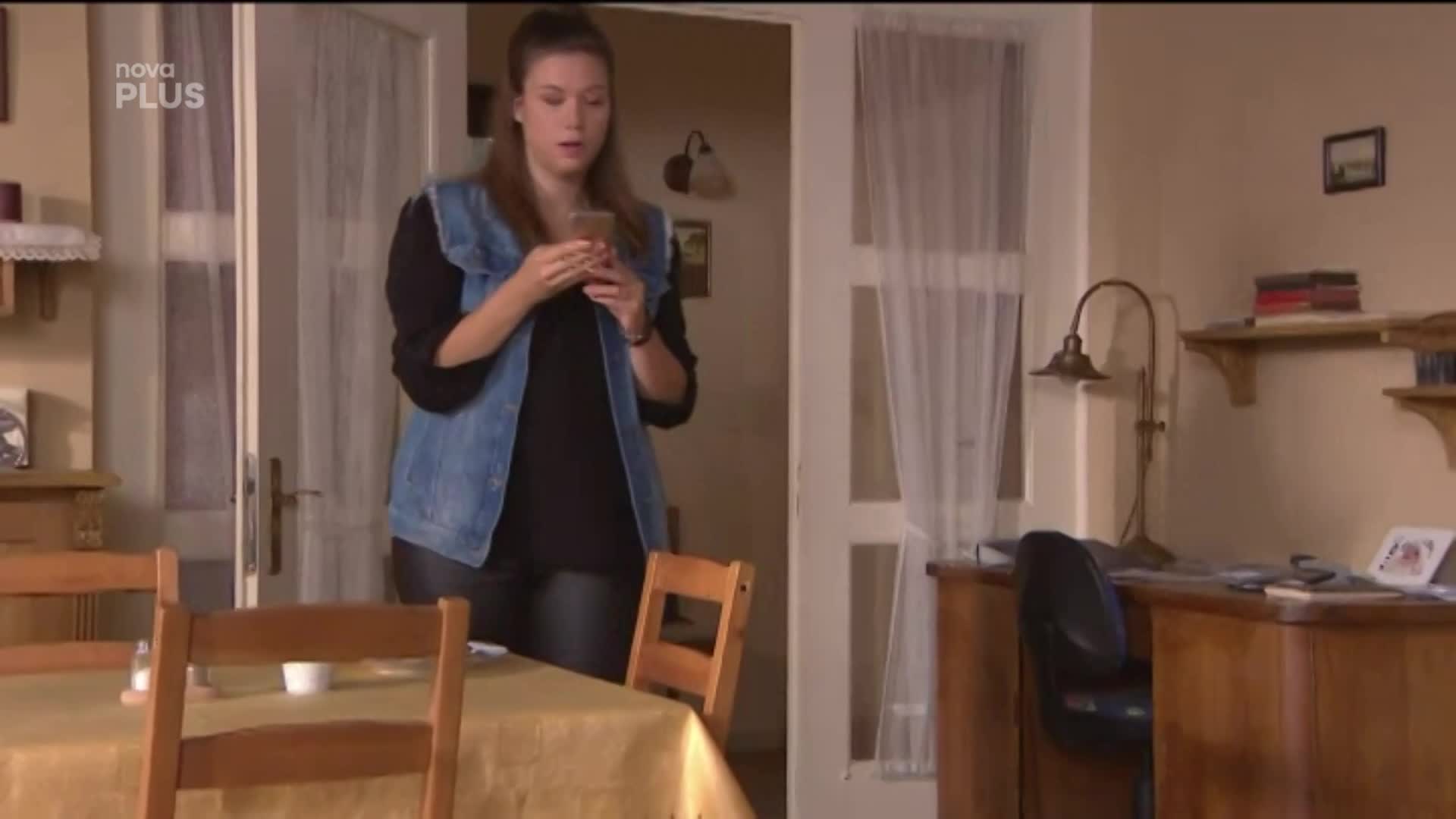 Nepřekonatelné problémy s holkami. Co pro Dana znamená Alice coby Laura?
