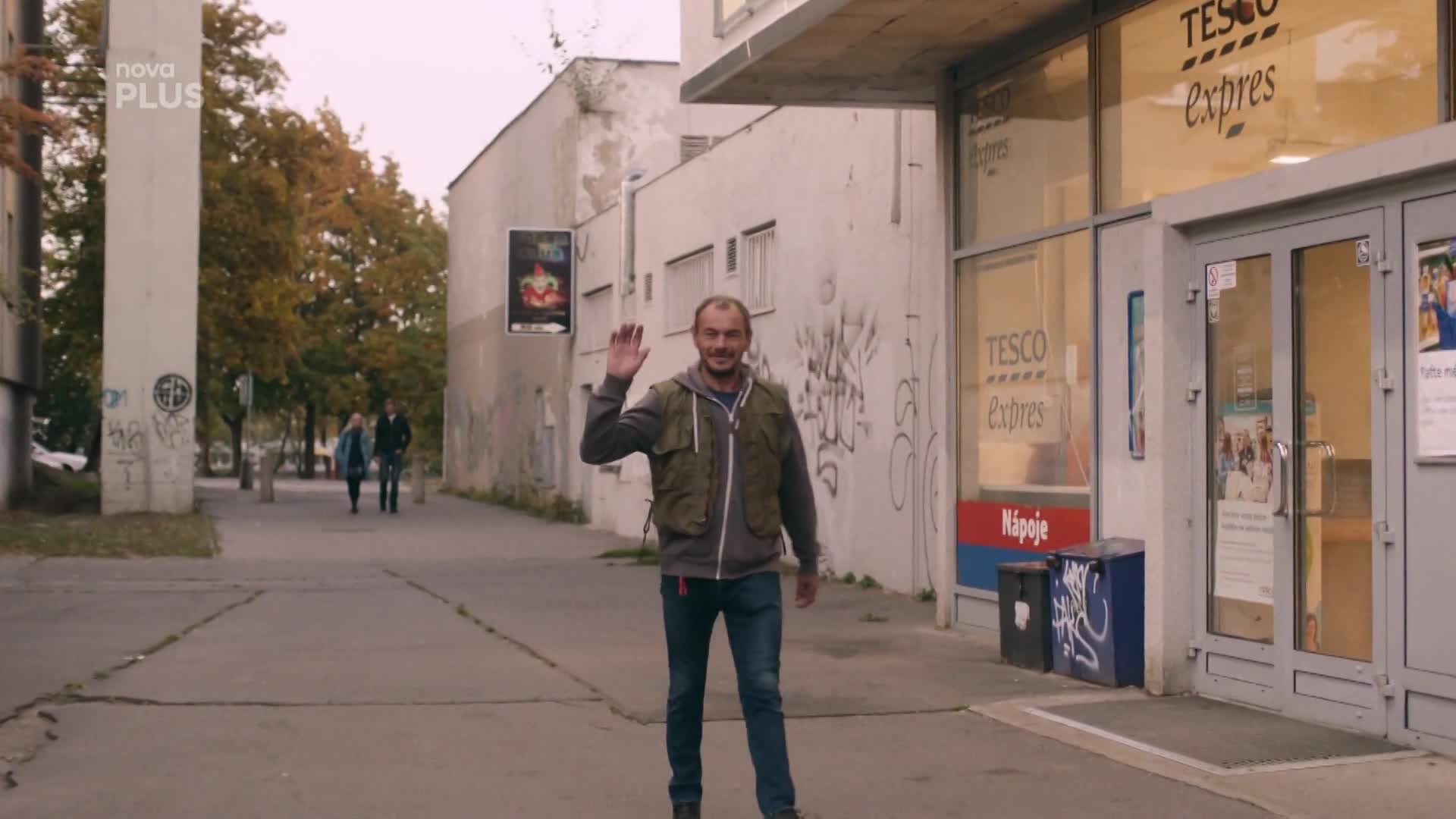 Divočák na place a několikahodinové natáčení bitky! Co dalšího jste o filmu Národní třída nevěděli?