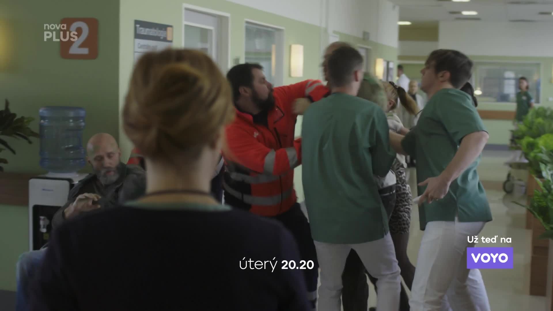 Milostný trojúhelník i nečekané rande. Co se stane v Anatomii tento týden?