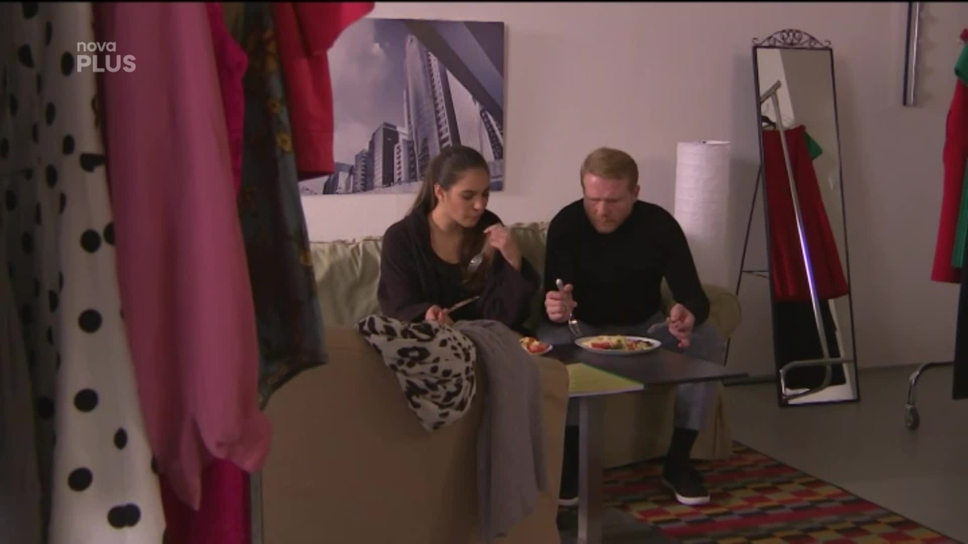Nebylo to jen tak… Co předcházelo Sašovu pozvání Jany do divadla?