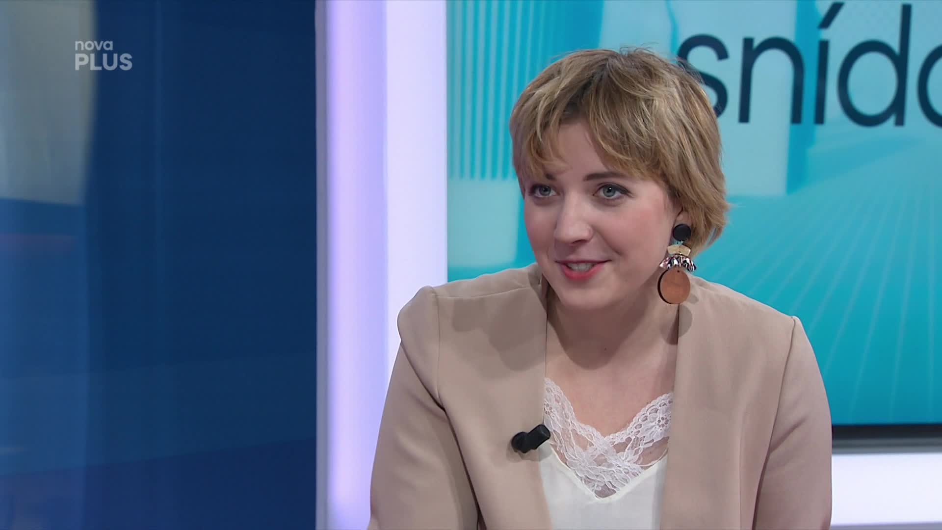Anička Slováčková nelení. S kapelou vydává své první album!