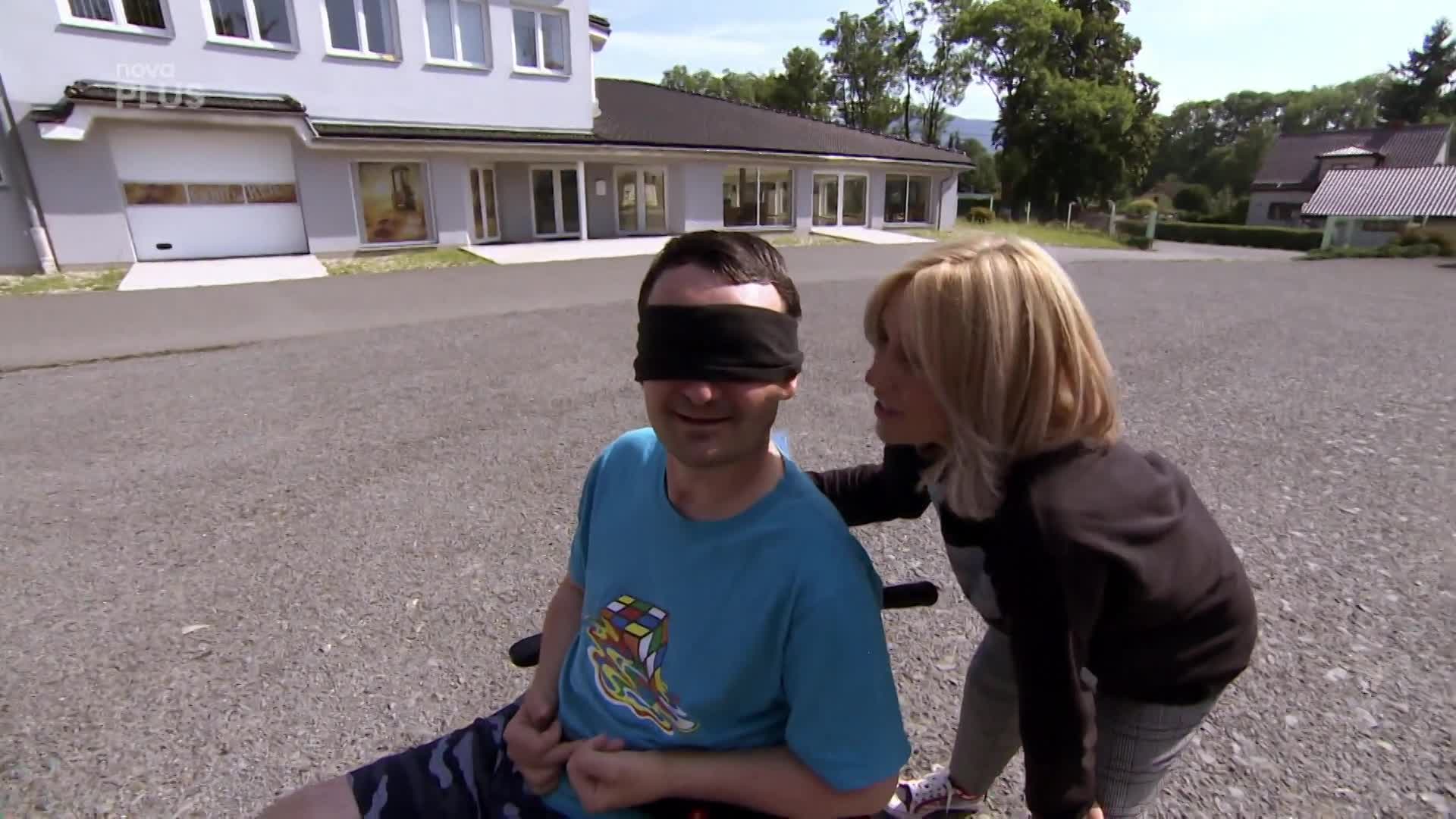 Kamil je po mrtvici odkázaný na druhé. Mise nový domov mu splní velký sen!