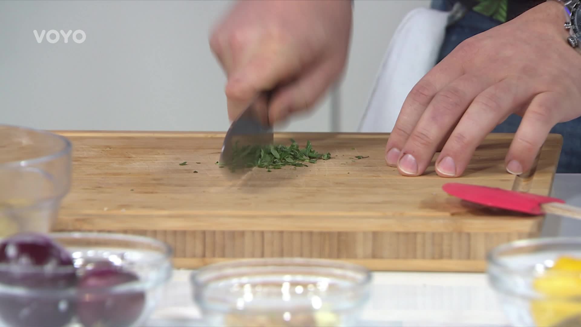 Díky MasterChefovi rozumí chutím. Tyto rady Romana vás naučí vařit jinak!