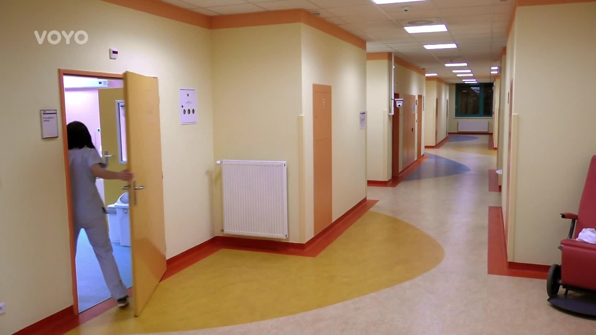 Maminku z Malých lásek rozdováděl rajský plyn. Porodní asistentka se nestačila divit
