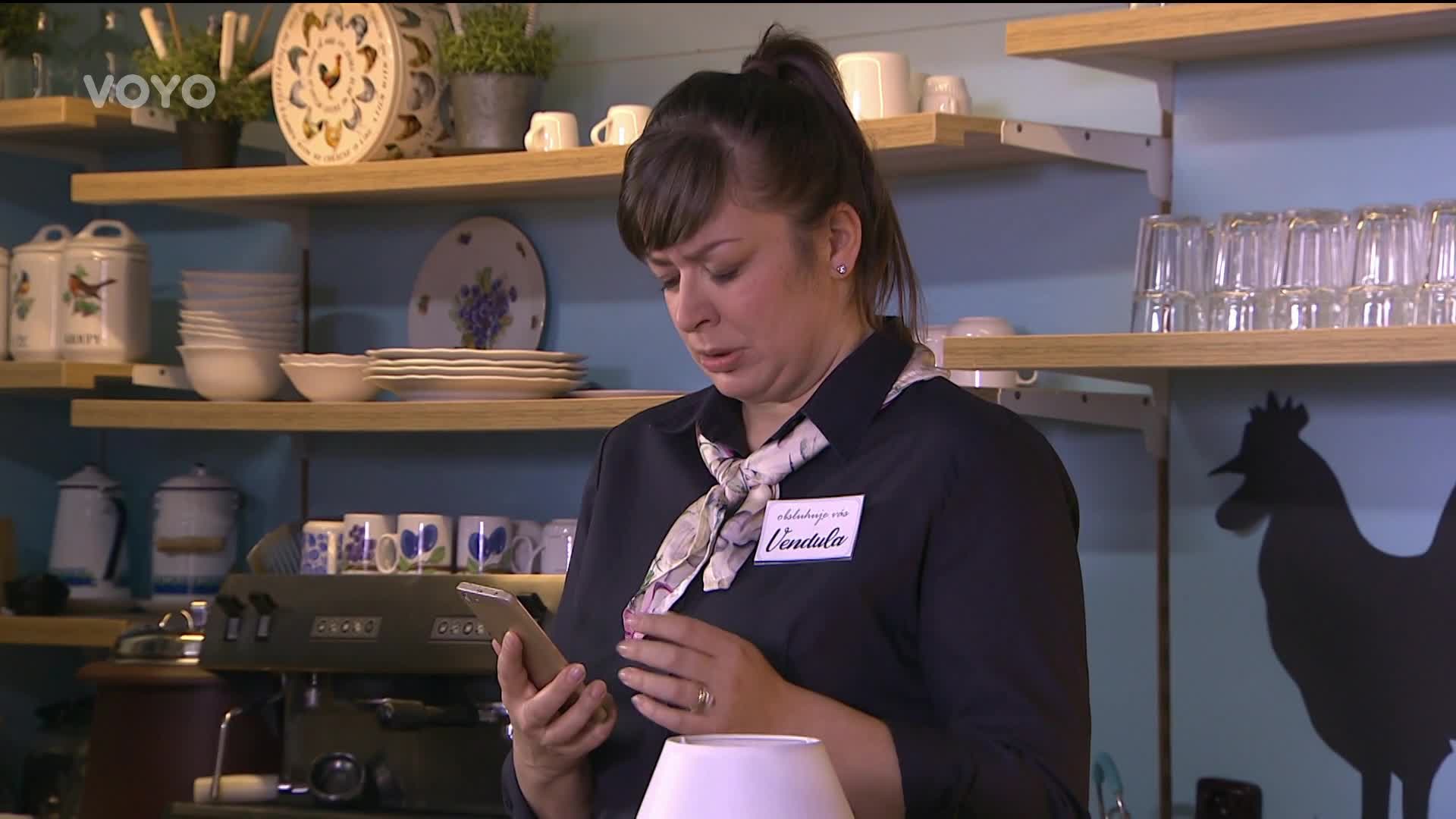 Tohle vypadá podezřele. Co se děje s Vendulou?