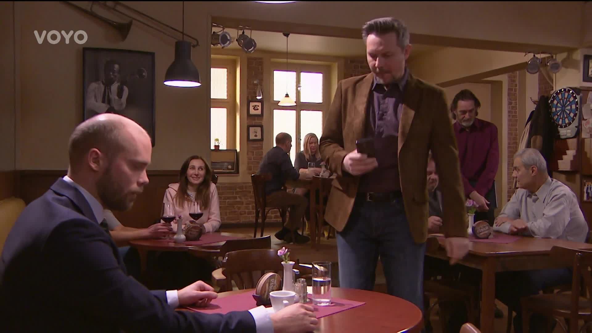 Proč ztrácejí Mareš i jeho advokát nervy jen den před soudem?