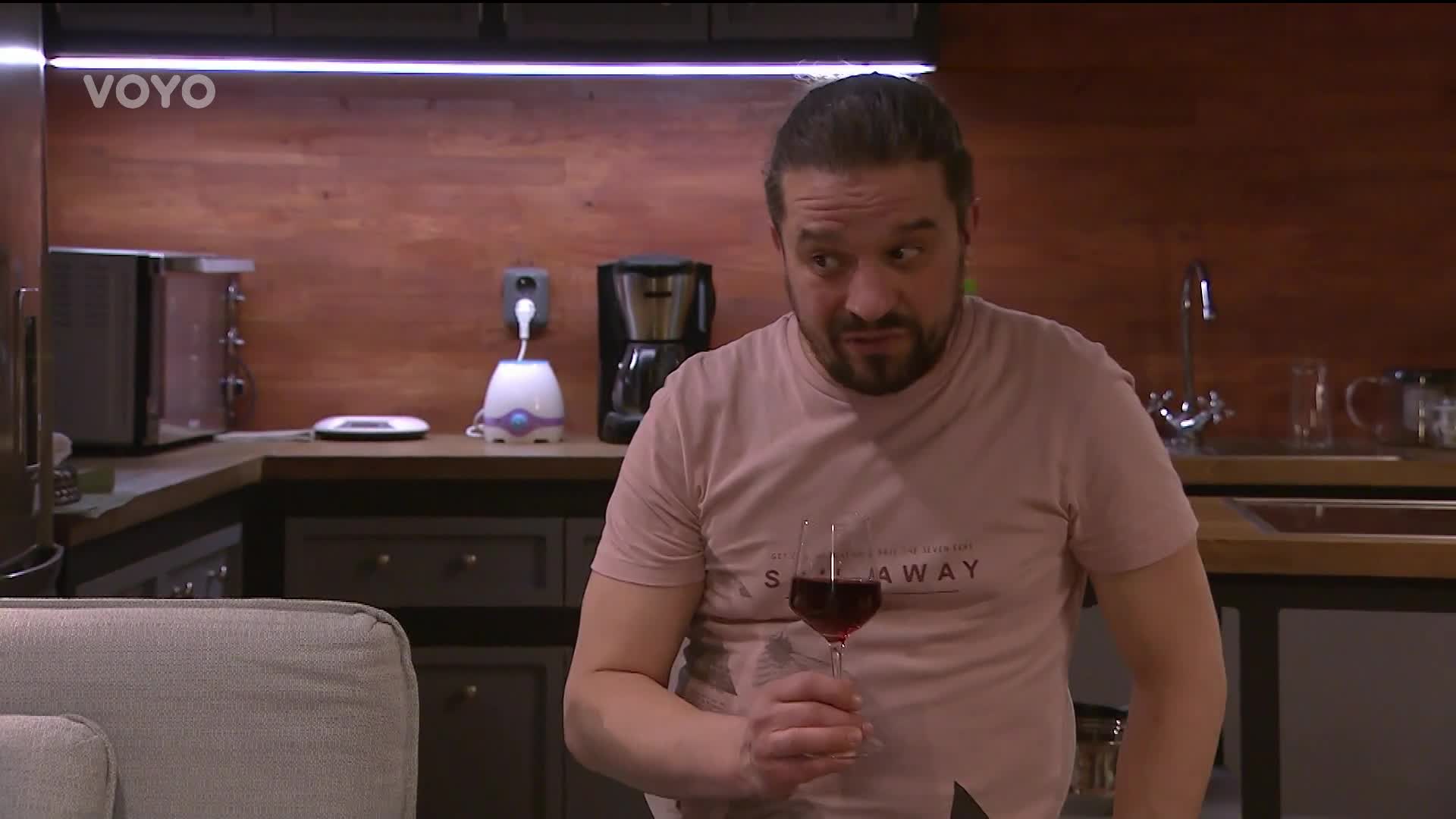 Karla zmlátí Máru. Proč jí rupnou nervy?