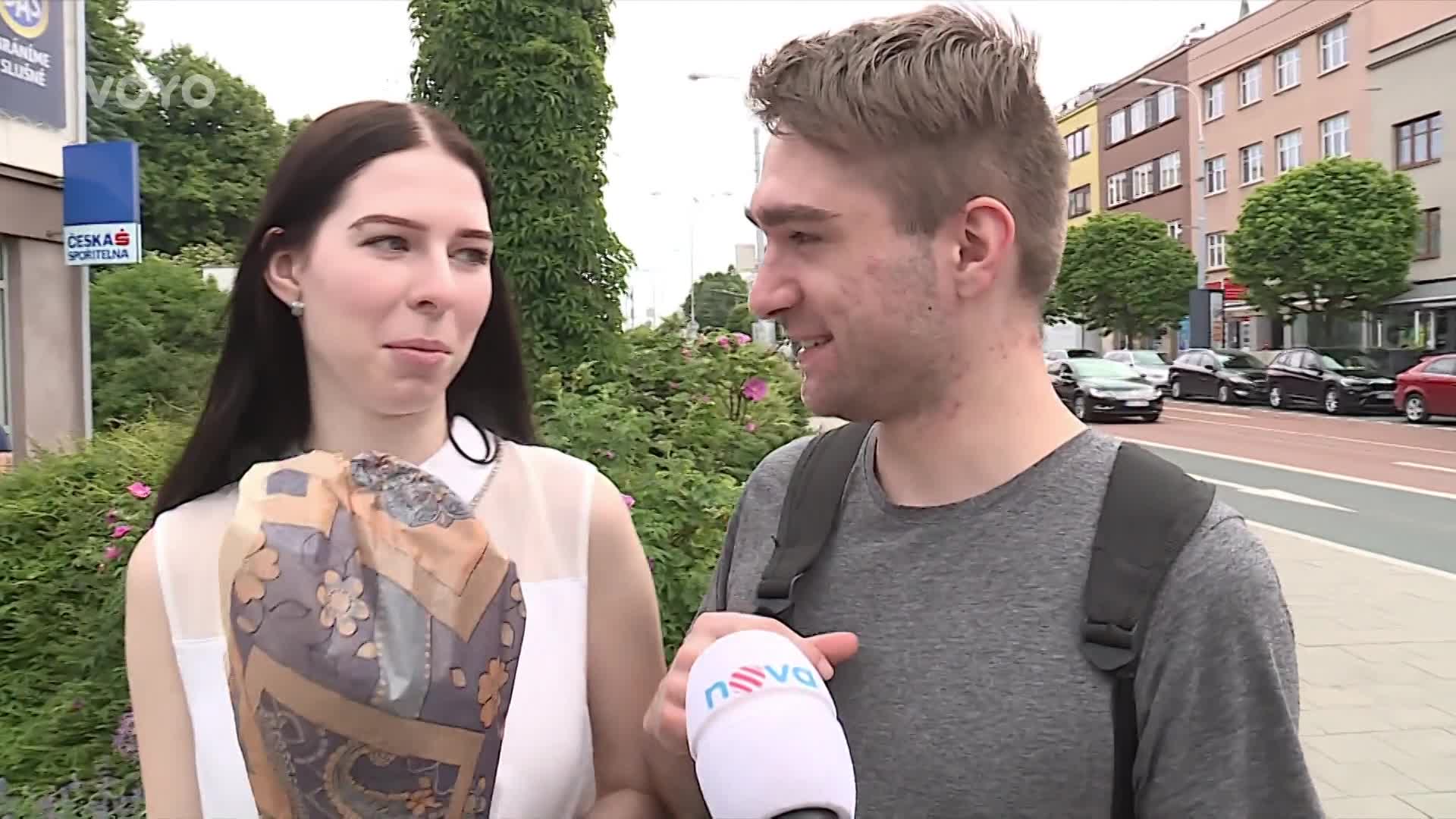 Stát motivuje mladé lidi k očkování proti covidu. Jaké má vakcinace výhody?