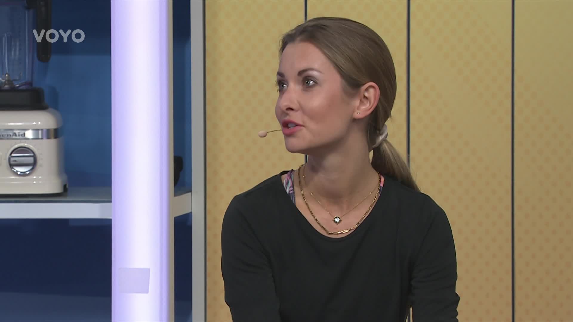 Cvičení se Snídaní: Jak spojit protahování s posilováním?