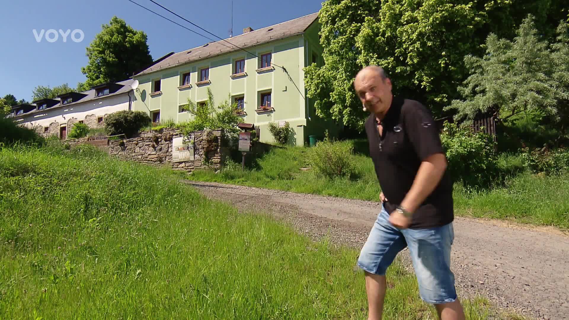 Daleko od civilizace: Rodinná farma nabízí klid v přírodě i kontakt se zvířaty!